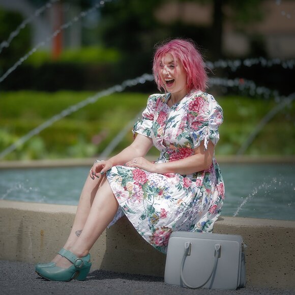 Vintage floral Dress - Picture 3 of 4